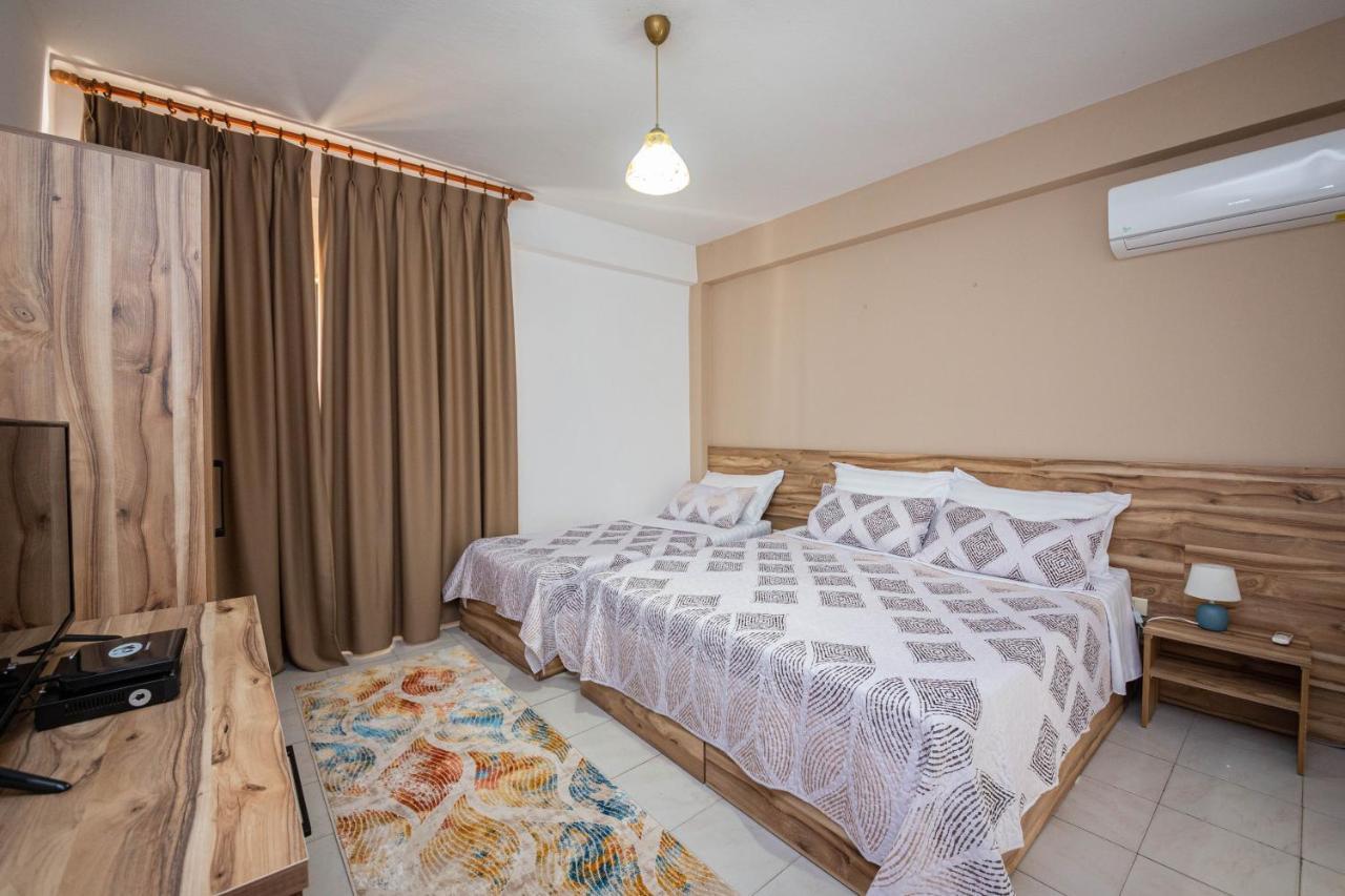 Galante Hotel Дуррес Екстер'єр фото