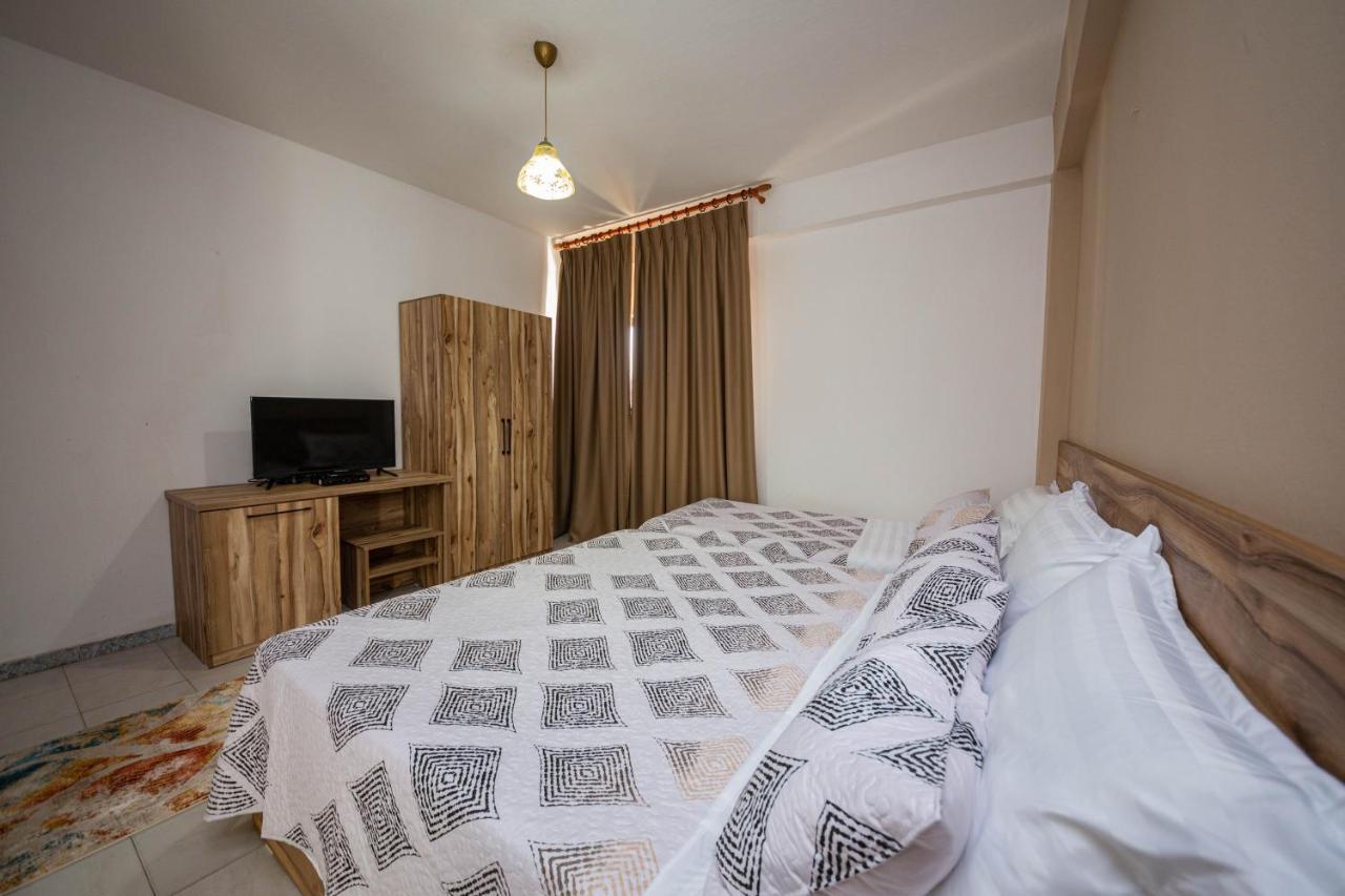 Galante Hotel Дуррес Екстер'єр фото