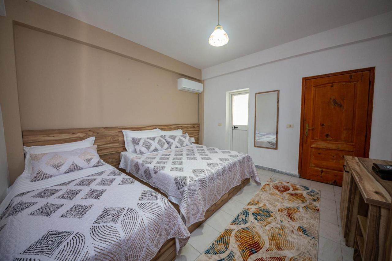 Galante Hotel Дуррес Екстер'єр фото