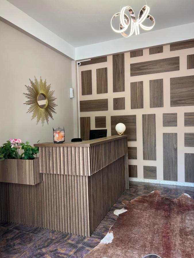 Galante Hotel Дуррес Екстер'єр фото
